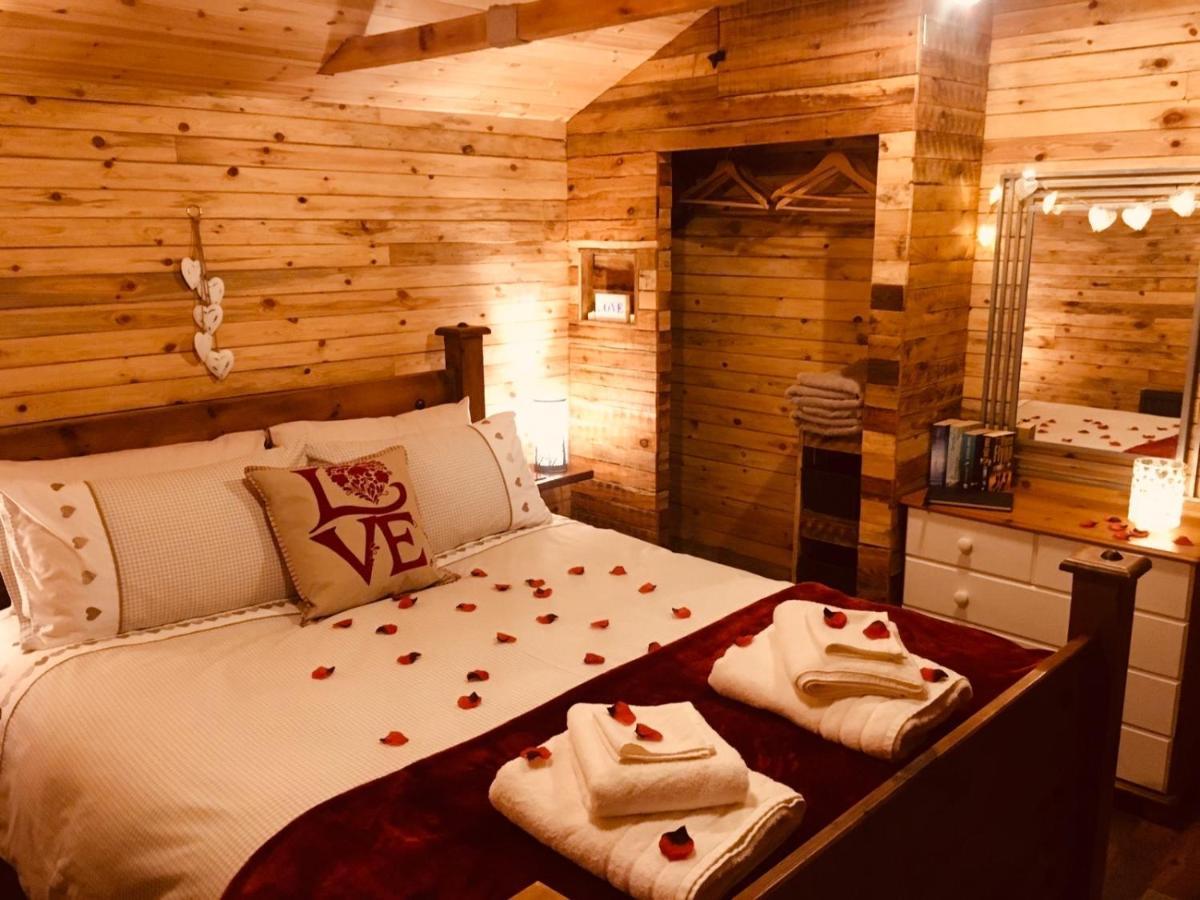 Sunset Cabin Молд Экстерьер фото