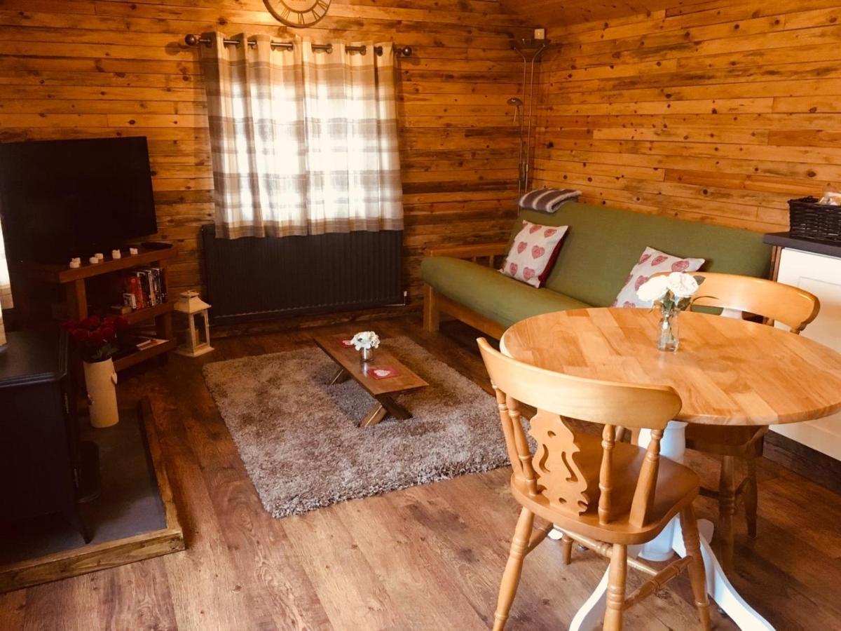Sunset Cabin Молд Экстерьер фото